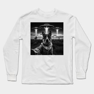 Selfie of Funny Dog And Aliens UFO - 2 Long Sleeve T-Shirt